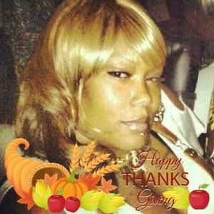 Meet your Posher, Tonesha